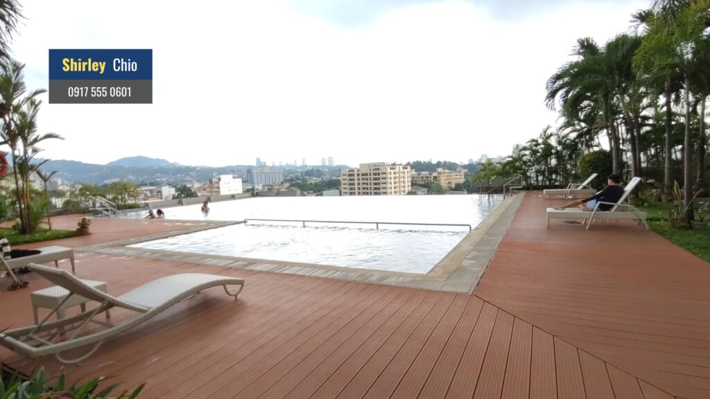 One Pavilion Place condominium for rent in Cebu infinity pool