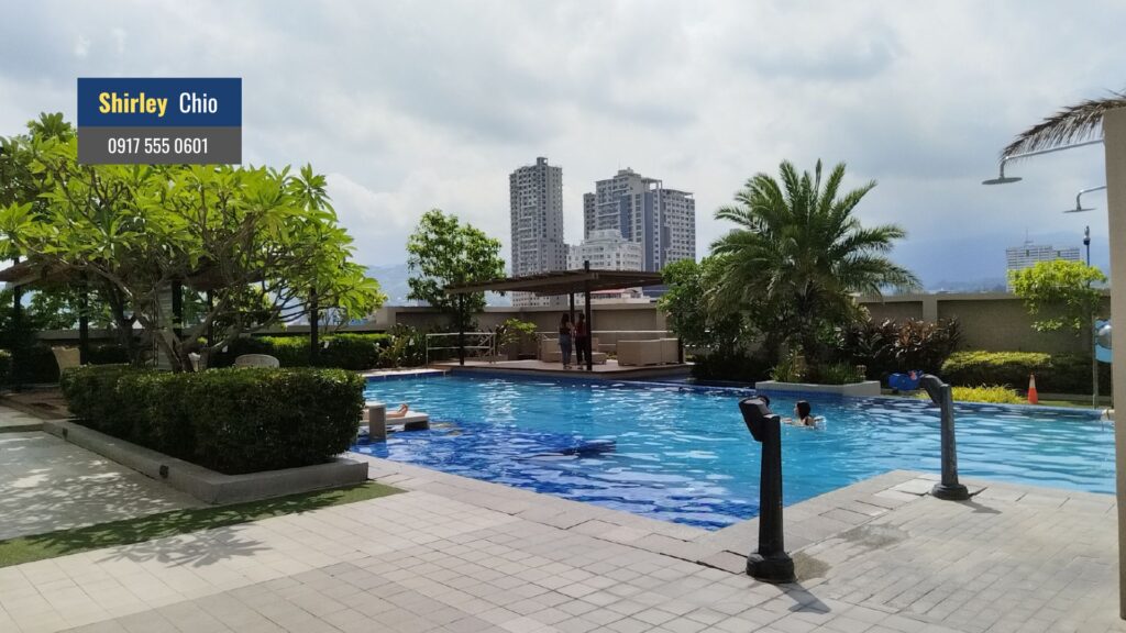 Horizons 101 condominium for rent in Cebu Tower2 swimming pool