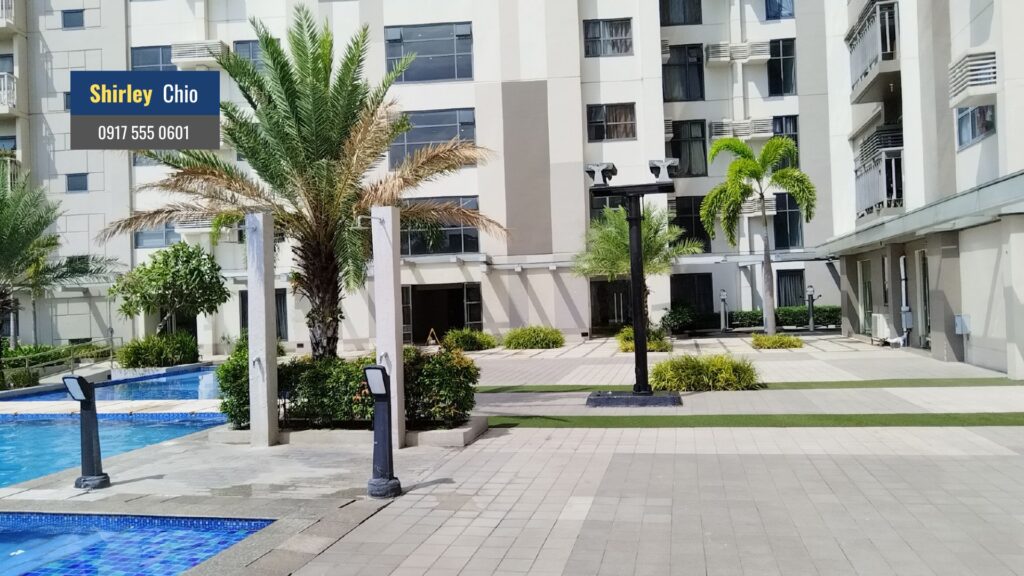 Horizons 101 condominium for rent in Cebu Tower2 swimming pool